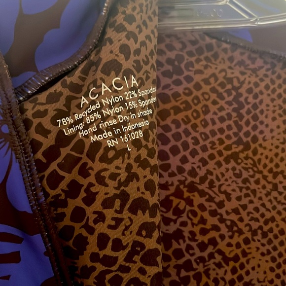 SALE LIMITED EDITION PRINT 🎉 NWT ACACIA ALAU EKUKAI PIPED FULL PIECE SZ L - Picture 5 of 7